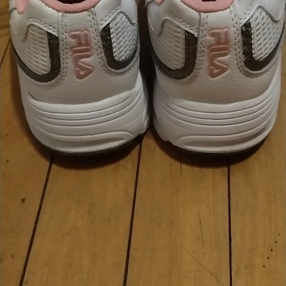 Fila stylish sneakers